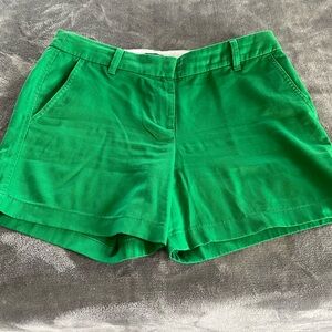 Green linen blend shorts